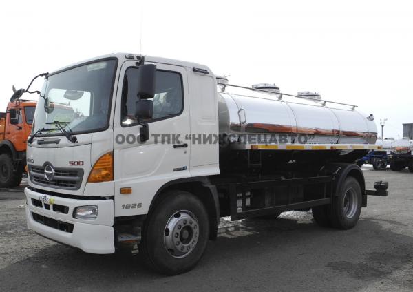 Молоковоз/водовоз Hino 500 6 куб