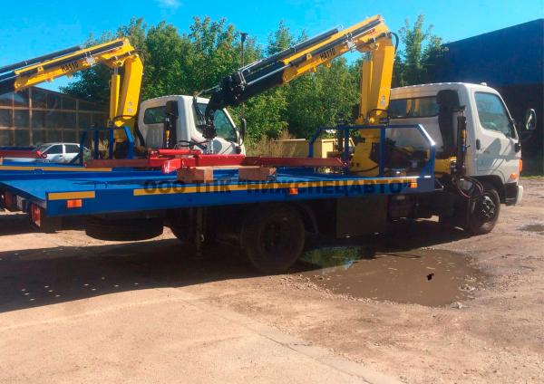Эвакуатор Hyundai с КМУ HYVA HA110/гп 3т